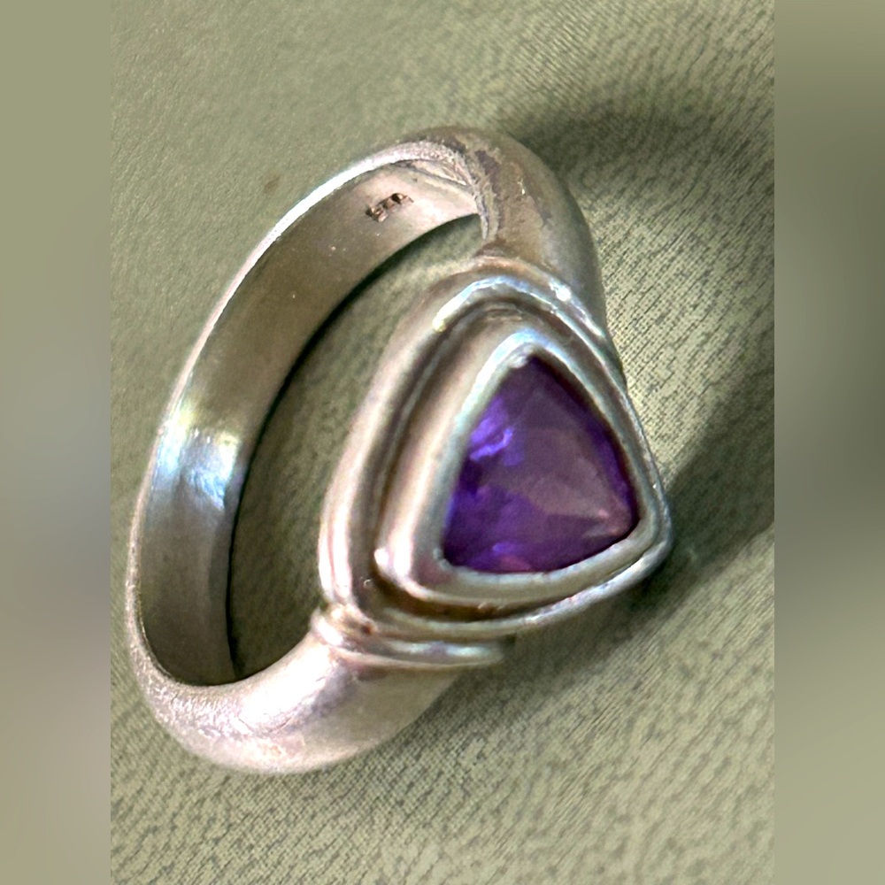 Solid 925 Amethyst Ring - image 1